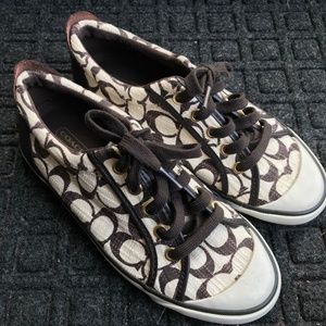 Coach Barrett shoe